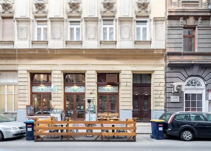Apartament Cozy *